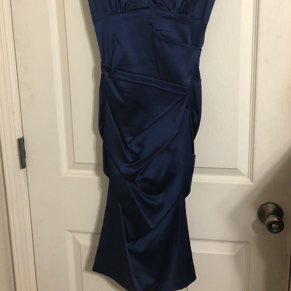 Cache fitted midi dress - Picture 3 of 4